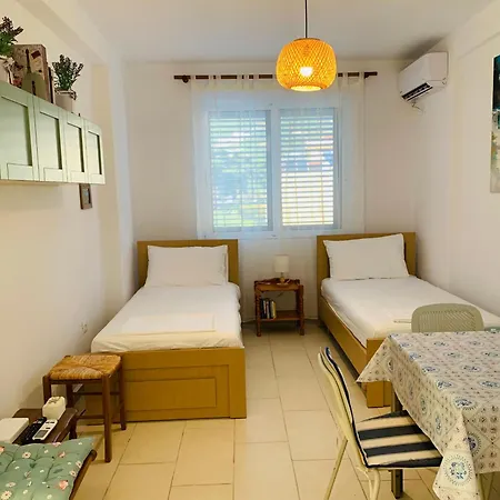 Casa Azure Himare